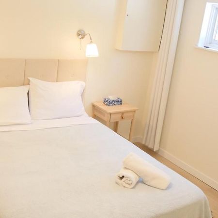 Applewood Gardens Apartment Mississauga Ngoại thất bức ảnh